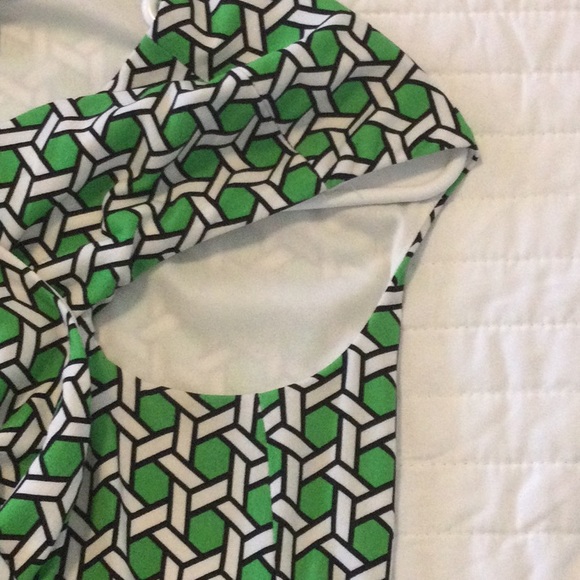 Maggy London green patterned dress size 4 - Picture 5 of 6